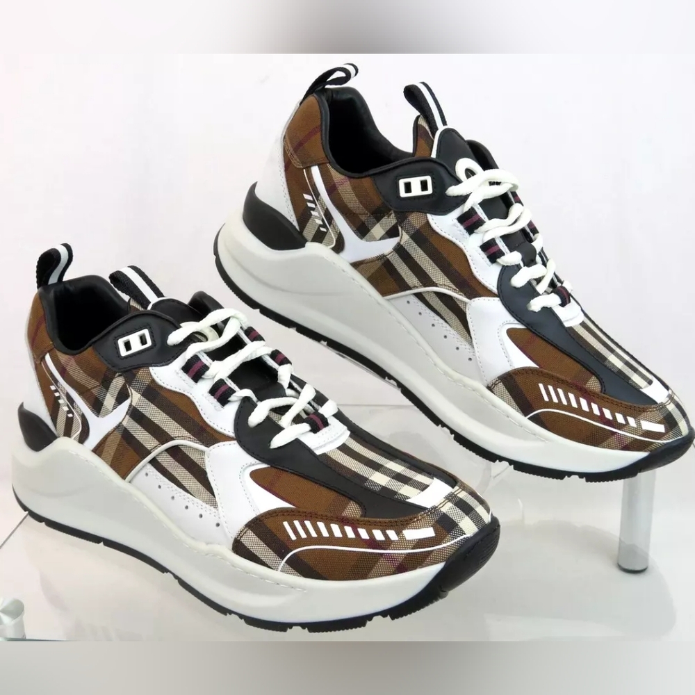 Burberry Mens Sean Vintage Check Canvas Fashion Sneakers Size 41/ 8 US